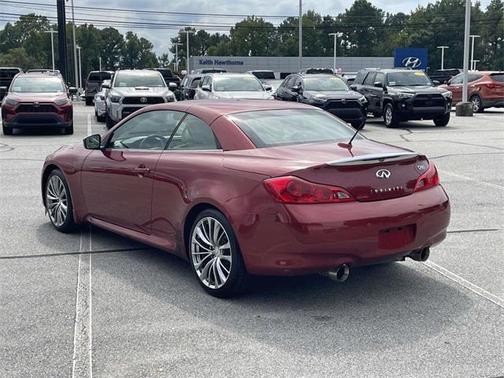 2015 INFINITI Q60 S