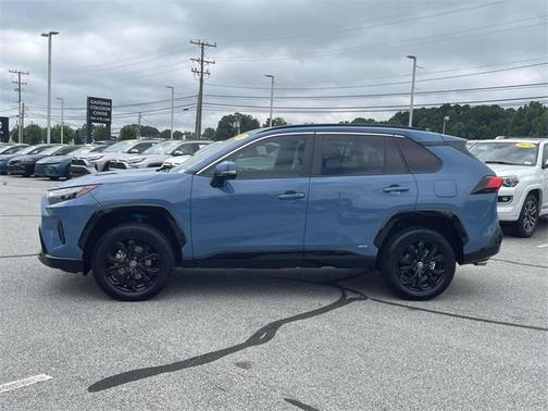 2023 Toyota RAV4 Hybrid SE