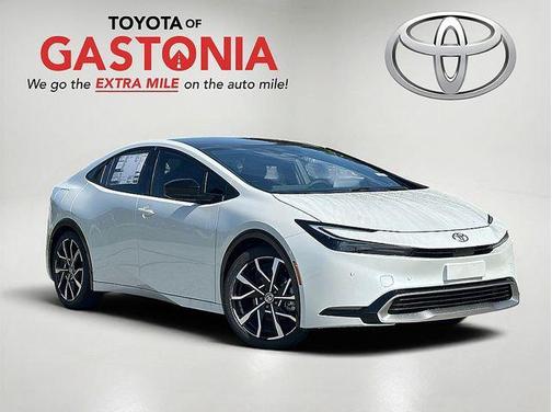 Wind Chill Pearl 2026 Toyota Prius Plug-In Hybrid XSE