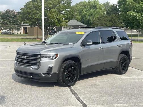 2023 GMC Acadia AT4