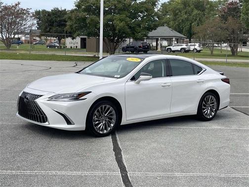 2025 Lexus ES 350 Ultra Luxury