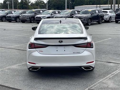 2025 Lexus ES 350 Ultra Luxury