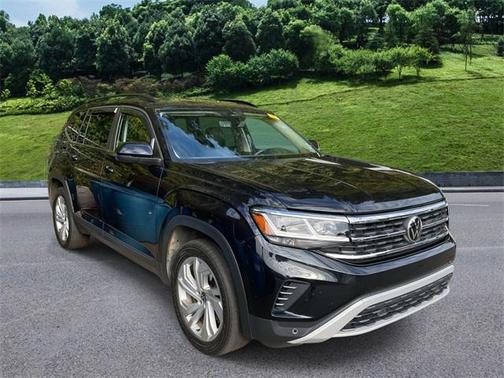 2022 Volkswagen Atlas 2.0T SE w/Technology