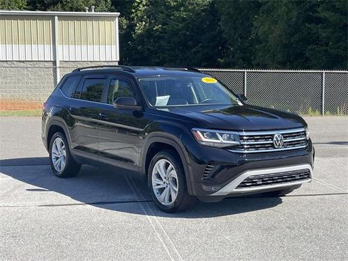 2022 Volkswagen Atlas 2.0T SE w/Technology