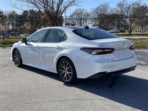 2022 Toyota Camry XLE