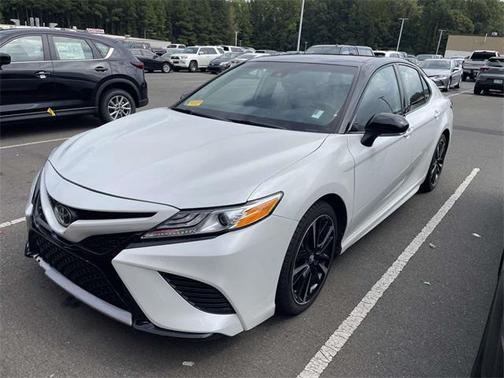 2020 Toyota Camry XSE