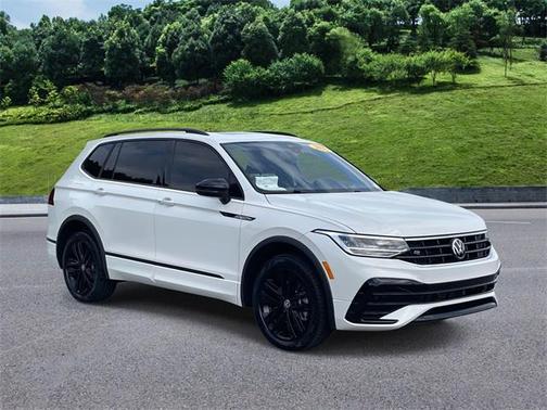 2022 Volkswagen Tiguan 2.0T SE R-Line Black 4MOTION