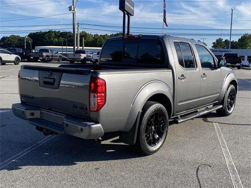 2020 Nissan Frontier SV