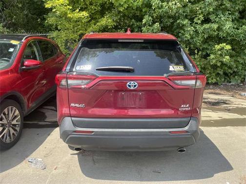 2024 Toyota RAV4 Hybrid XLE Premium