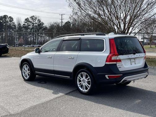 2016 Volvo XC70 T5 Drive-E Premier