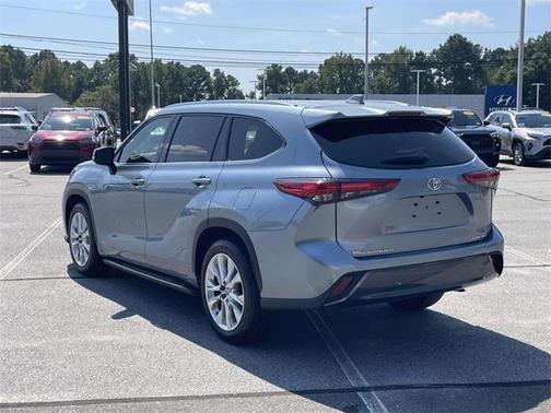 2022 Toyota Highlander Limited