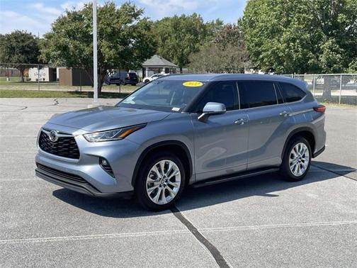 2022 Toyota Highlander Limited