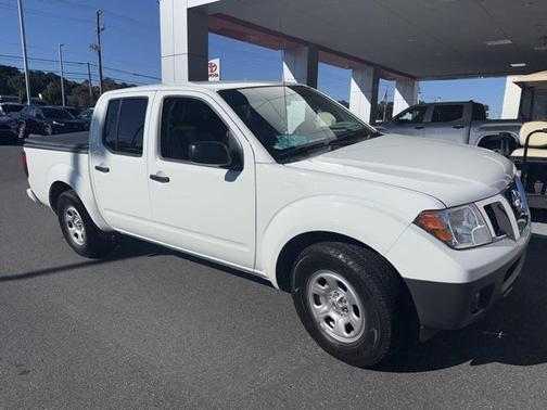 2021 Nissan Frontier S