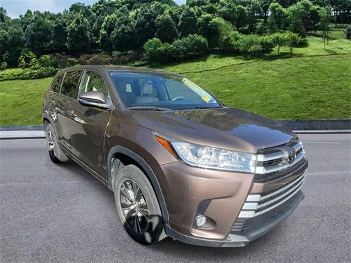 2018 Toyota Highlander LE Plus