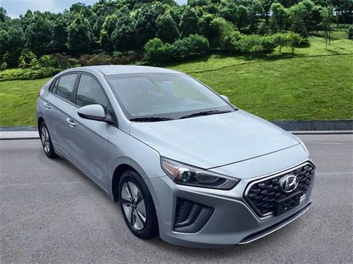 2022 Hyundai IONIQ Hybrid Blue