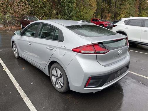 2022 Hyundai IONIQ Hybrid Blue