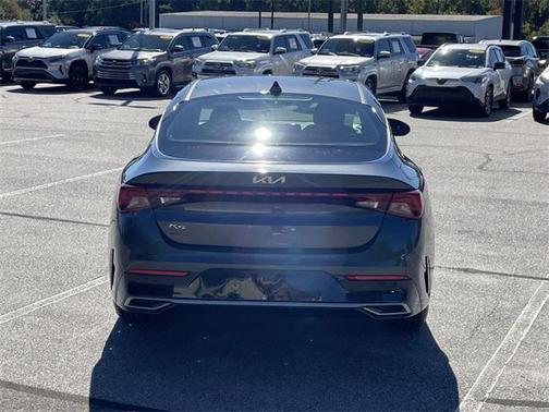 2022 Kia K5 LXS