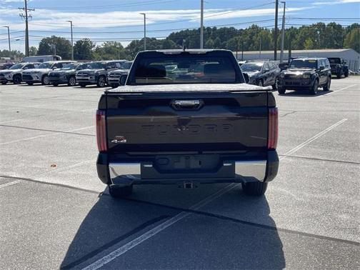 2024 Toyota Tundra Hybrid 1794 Edition