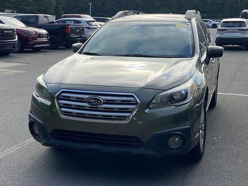Wilderness Green Metallic 2017 Subaru Outback 2.5i Premium