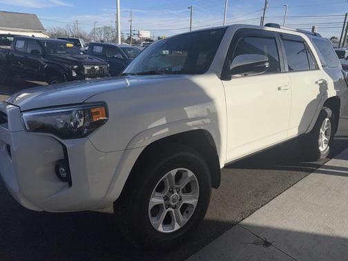 2023 Toyota 4Runner SR5 Premium