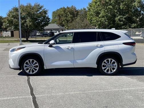 2024 Toyota Highlander Limited
