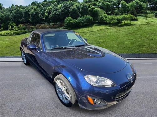2011 Mazda MX-5 Miata Sport