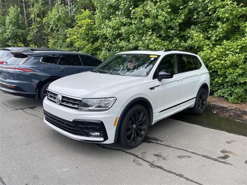 2021 Volkswagen Tiguan 2.0T SE R-Line Black