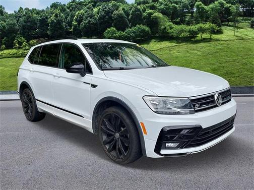 2021 Volkswagen Tiguan 2.0T SE R-Line Black