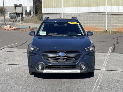 2023 Subaru Outback Touring XT