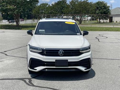 2022 Volkswagen Tiguan 2.0T SE R-Line Black