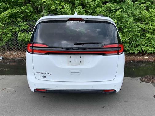2021 Chrysler Pacifica Touring