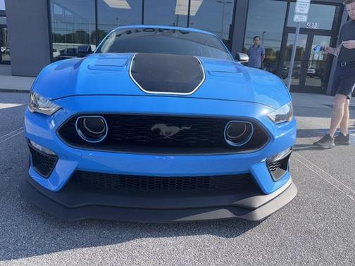 2022 Ford Mustang Mach 1