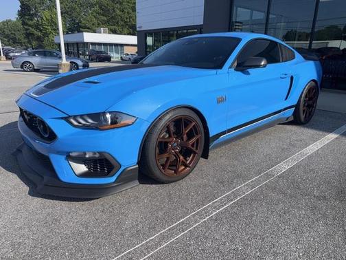 2022 Ford Mustang Mach 1