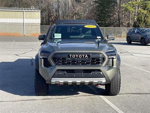 2025 Toyota Tacoma Hybrid Trailhunter
