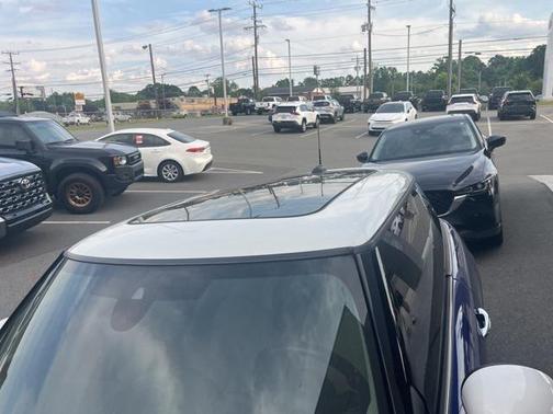 2019 MINI Hardtop Iconic