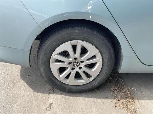 2017 Toyota Prius One