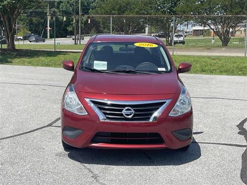 2016 Nissan Versa 1.6 S+