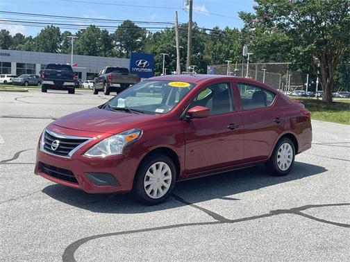 2016 Nissan Versa 1.6 S+