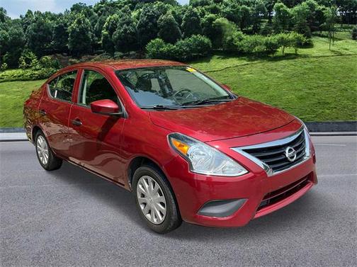 2016 Nissan Versa 1.6 S+