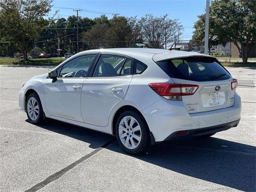 2017 Subaru Impreza 2.0i