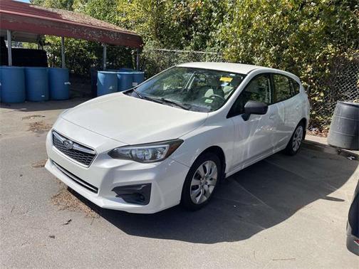 2017 Subaru Impreza 2.0i
