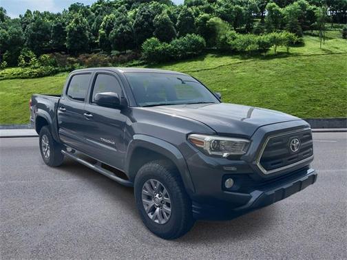 2016 Toyota Tacoma SR5