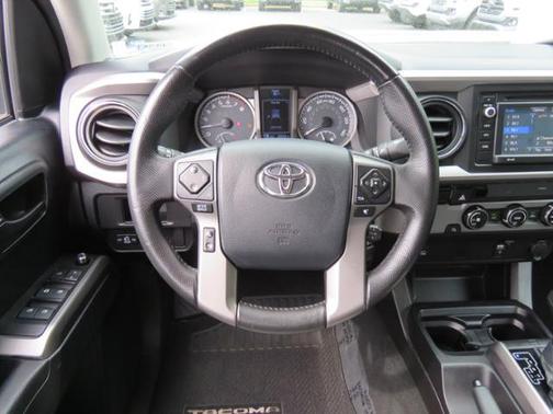 2016 Toyota Tacoma SR5
