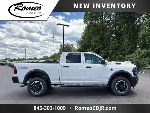 Bright White Clearcoat 2026 RAM 2500 Warlock Crew Cab 4x4 6'4' Box