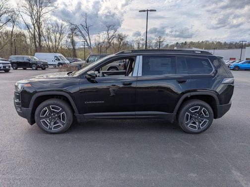 Diamond Black Crystal Pearlcoat 2026 Jeep Cherokee Limited