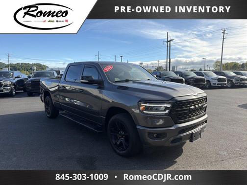 Granite Crystal Metallic Clearcoat 2022 RAM 1500 Big Horn/Lone Star