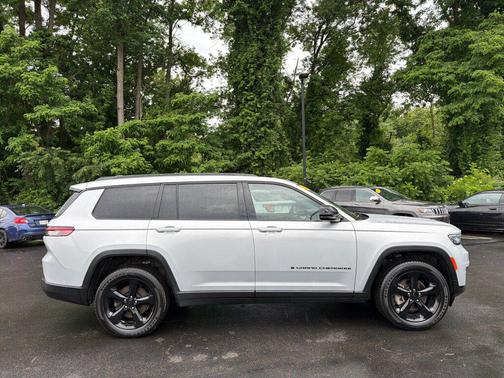 Silver Zynith 2021 Jeep Grand Cherokee L Altitude