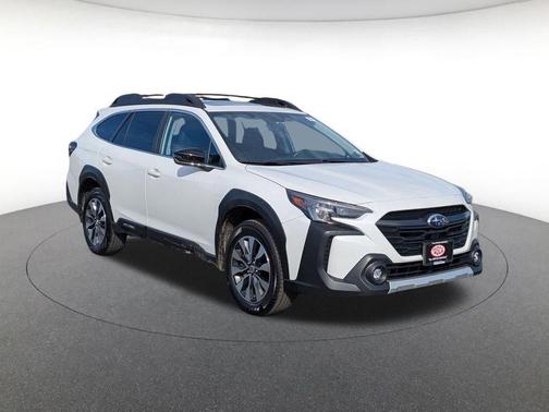 Crystal White Pearl 2024 Subaru Outback Limited