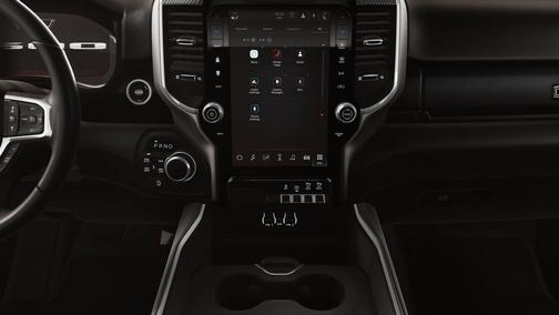 Diamond Black Crystal Pearlcoat 2026 RAM 1500 Big Horn/Lone Star