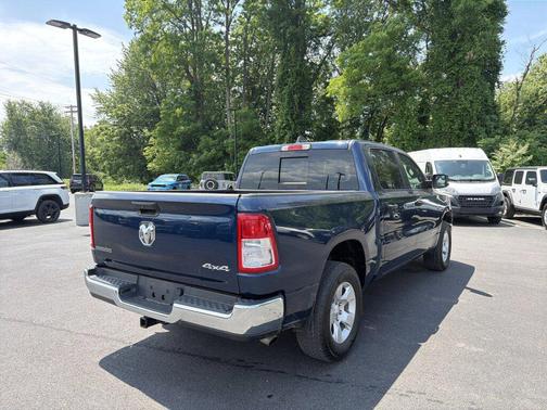 Patriot Blue Pearlcoat 2023 RAM 1500 Big Horn/Lone Star